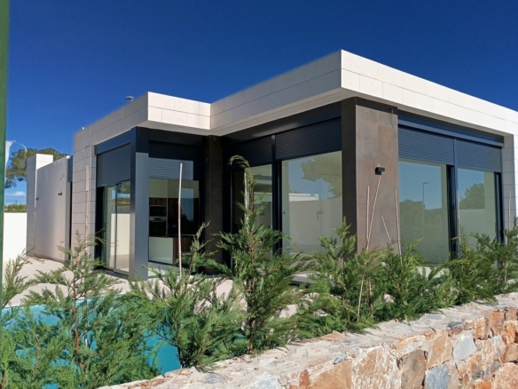 Mar De Alboran, stijlvolle villa’s met 3 slaapkamers en privézwembad op een toplocatie