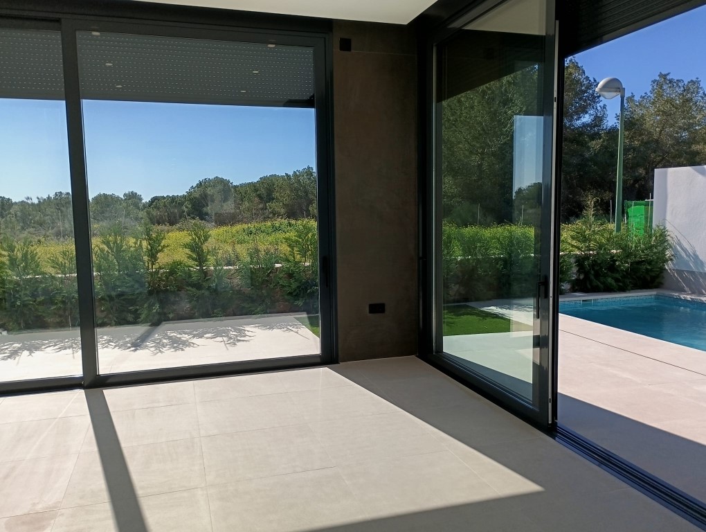 42 Mar De Alboran, stijlvolle villa’s met 3 slaapkamers en privézwembad op een toplocatie