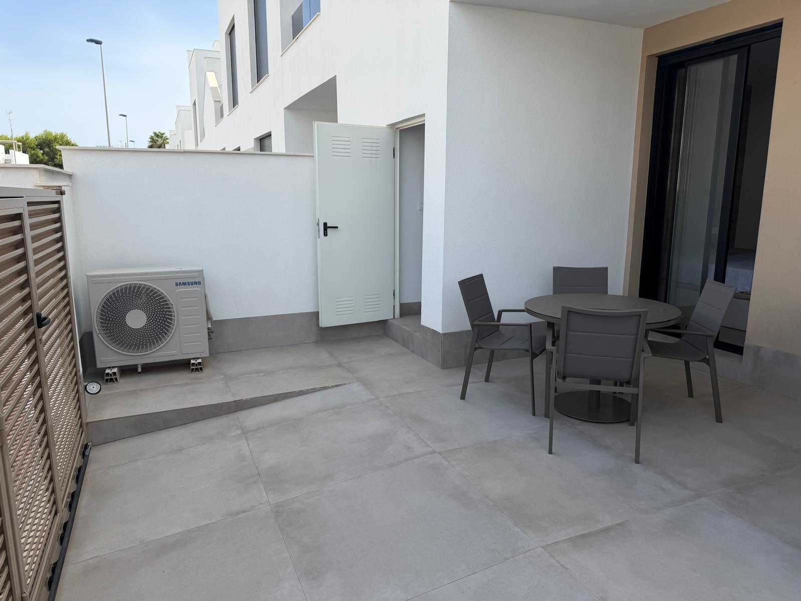 WhatsApp Image 2026-10-01 at 07.52.39 (2) Resale: instapklaar appartement met 3 slaapkamers in San Pedro del Pinatar – La Llana Beach