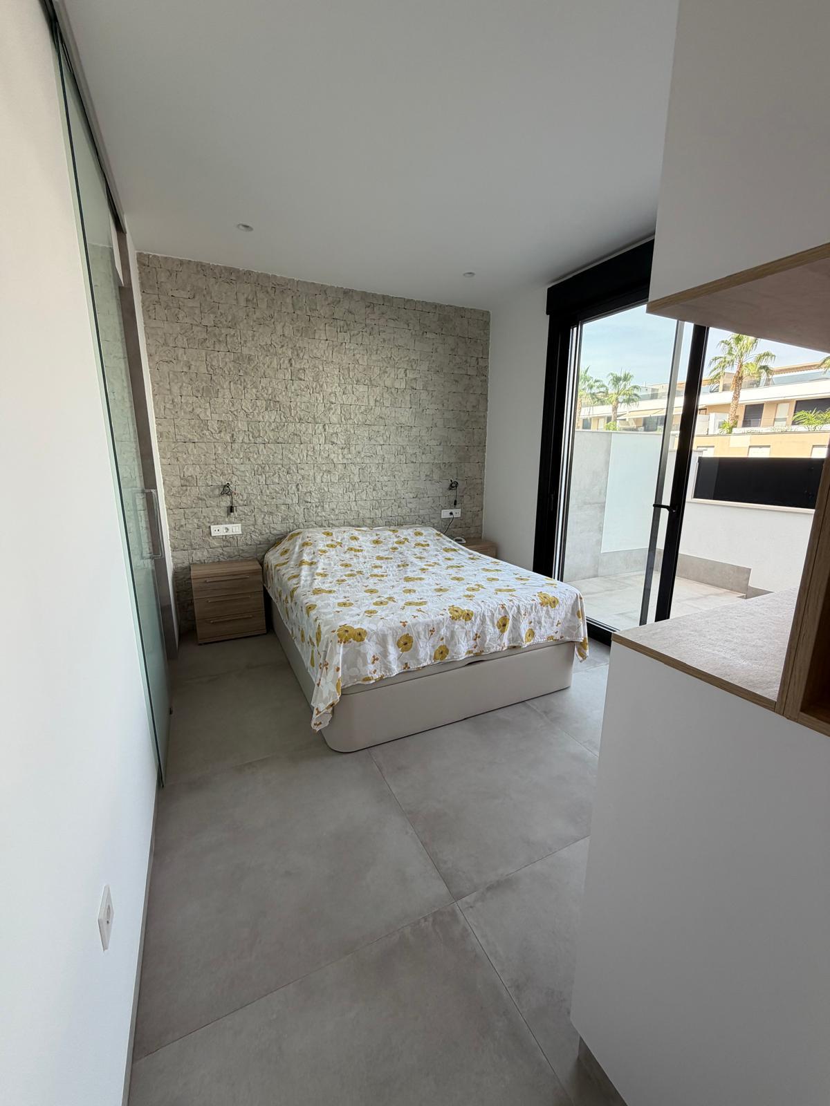 WhatsApp Image 2026-10-01 at 07.52.40 (3) Resale: instapklaar appartement met 3 slaapkamers in San Pedro del Pinatar – La Llana Beach