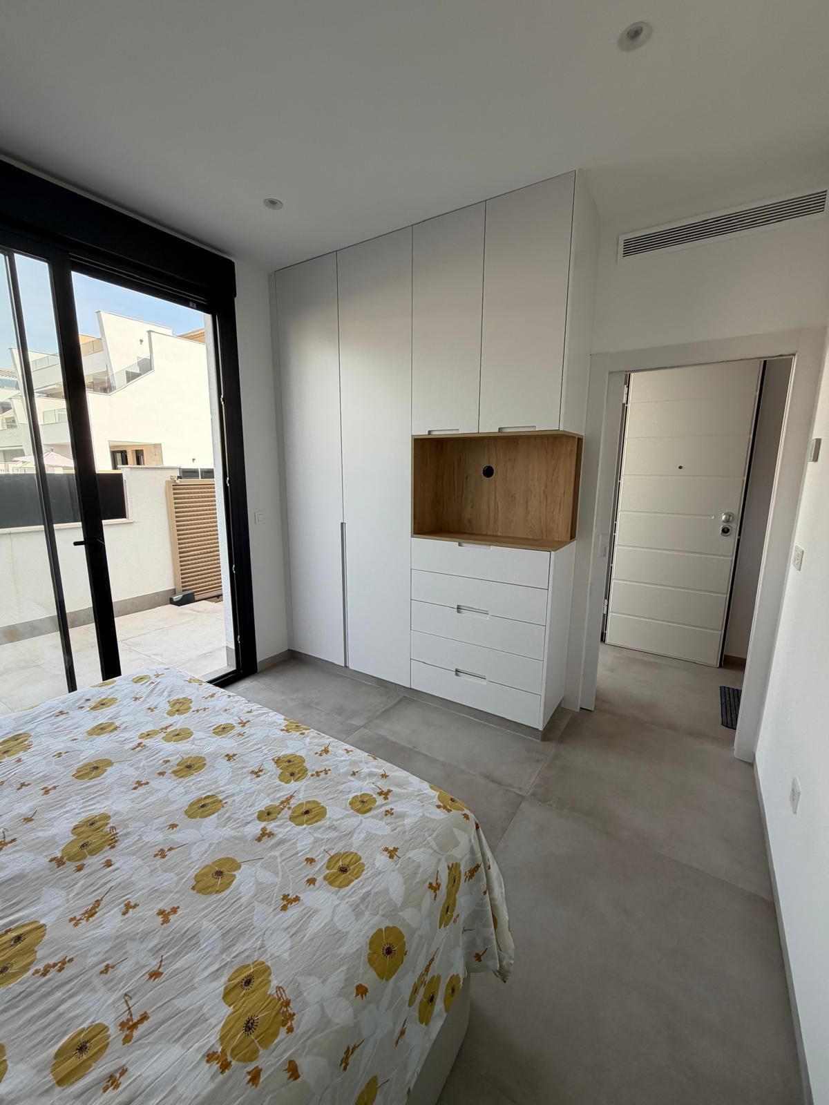 WhatsApp Image 2026-10-01 at 07.52.40 (4) Resale: instapklaar appartement met 3 slaapkamers in San Pedro del Pinatar – La Llana Beach